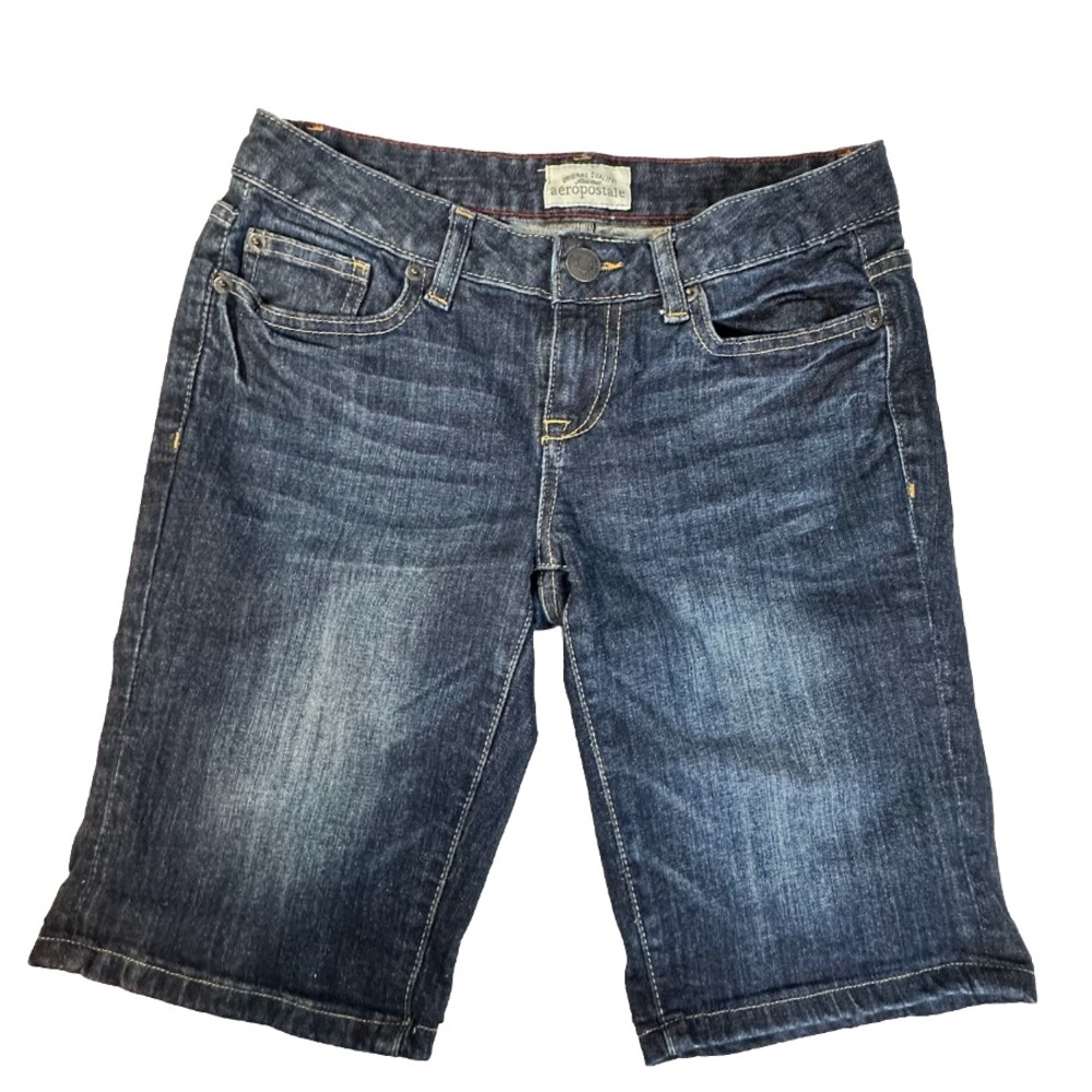 Aeropostale Women's Size 1/2 Blue Denim Bermuda Jean Shorts Zip Up Faded - Picture 1 of 7